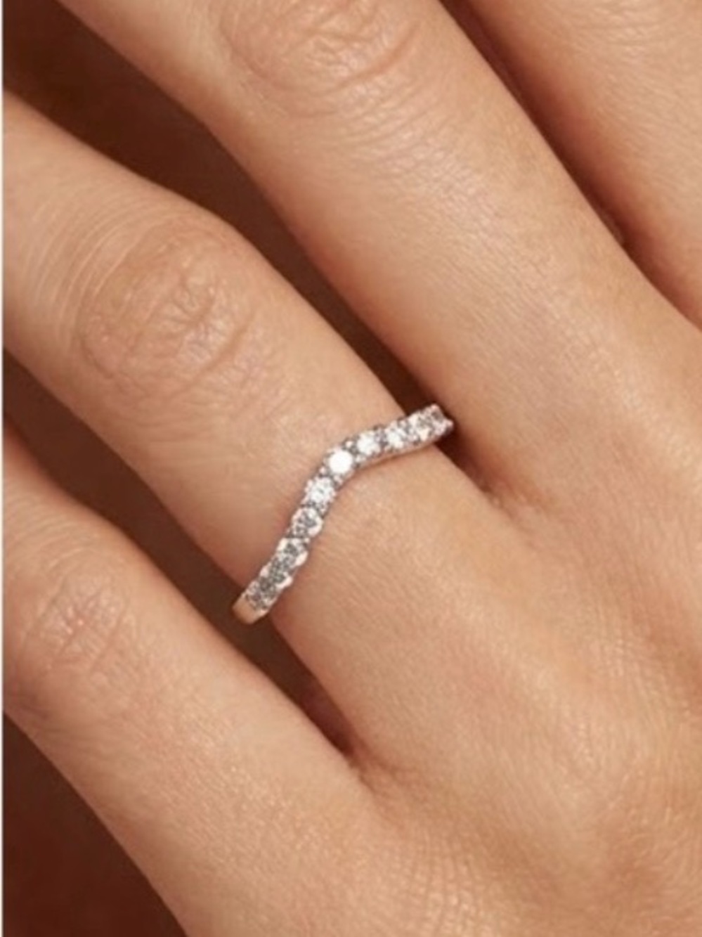 NWT .32 CT Moissanite and White Gold Women's Band Size 8